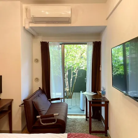 @Rlis_House 難波 大阪 Exterior photo