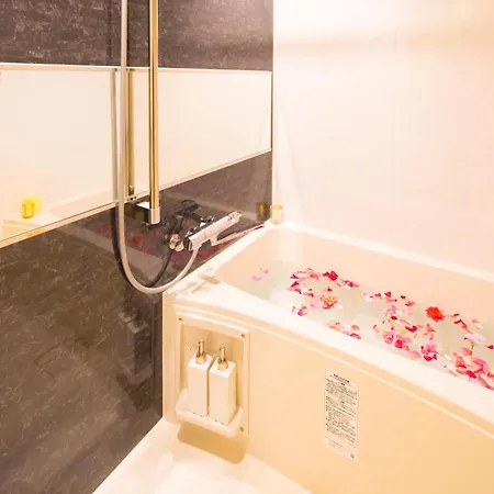 @Rlis_House 難波 大阪 Room photo